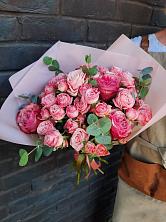 Букет цветов из:  Розы в Старая деревня