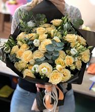 Букет цветов из:  Розы и Лизиантусы #REPLACE_PRED# Старая деревня